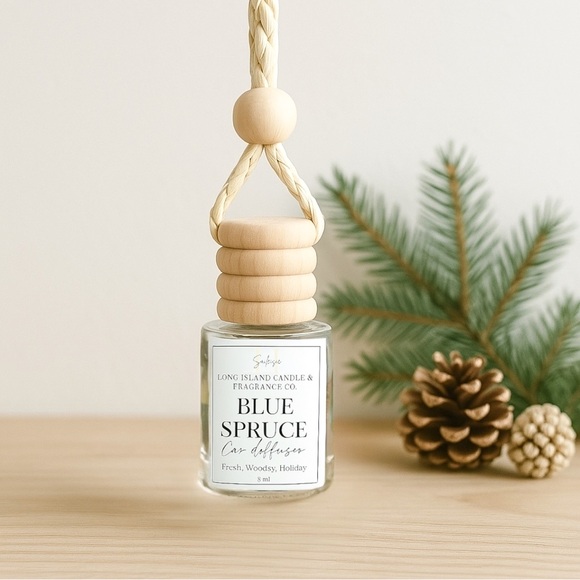 Blue Spruce Hanging Car Diffuser | Fresh Woodsy Holiday Scent New - Picture 1 of 7